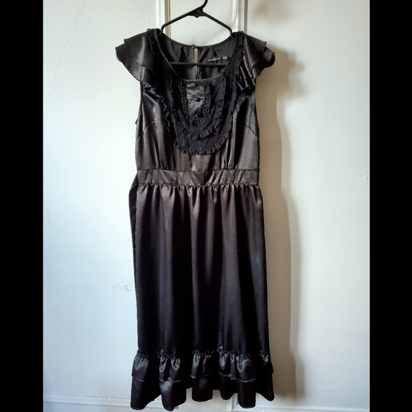 Vintage Black Satin Tea Dress by Primark Atmosphere - Picture 4 of 4